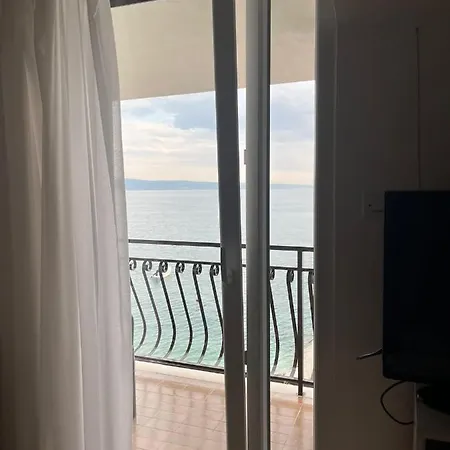 Marinac * Podstrana