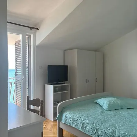 Marinac Apartment *