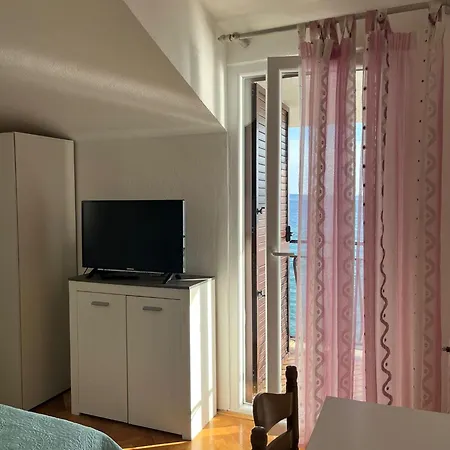 Marinac Apartment